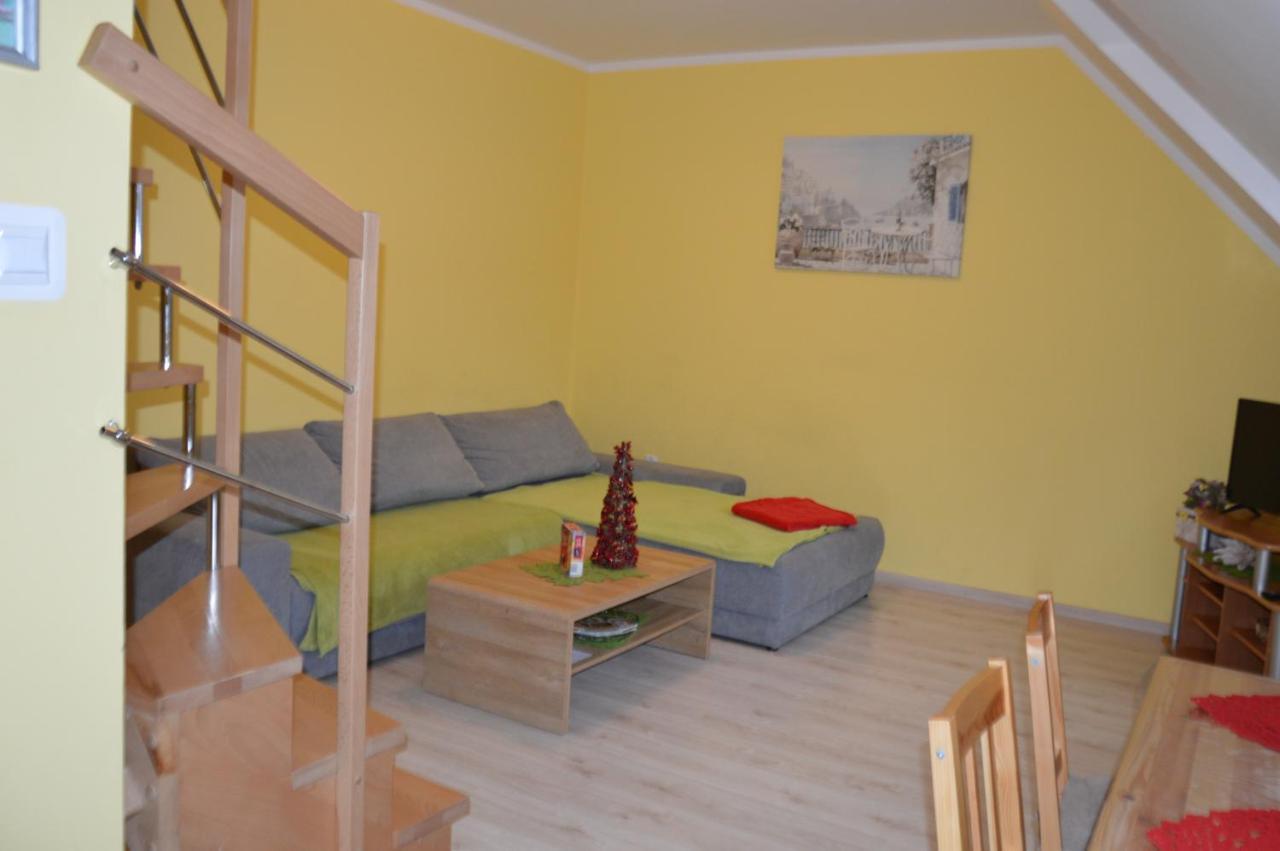 Apartamenty Nad Gorska Rzeka สโตรเนีย ชล็องสเกีย ภายนอก รูปภาพ