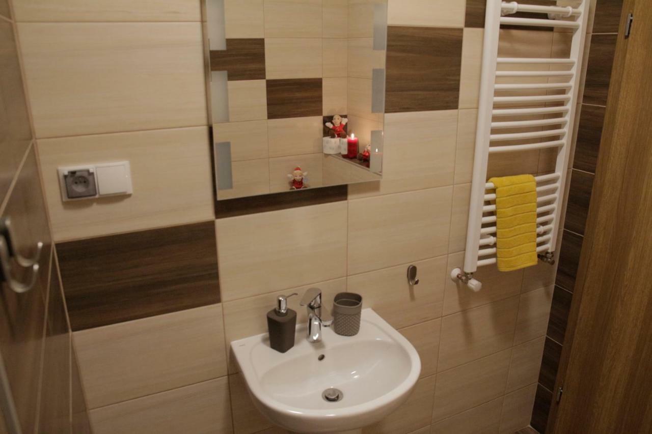 Apartamenty Nad Gorska Rzeka สโตรเนีย ชล็องสเกีย ภายนอก รูปภาพ