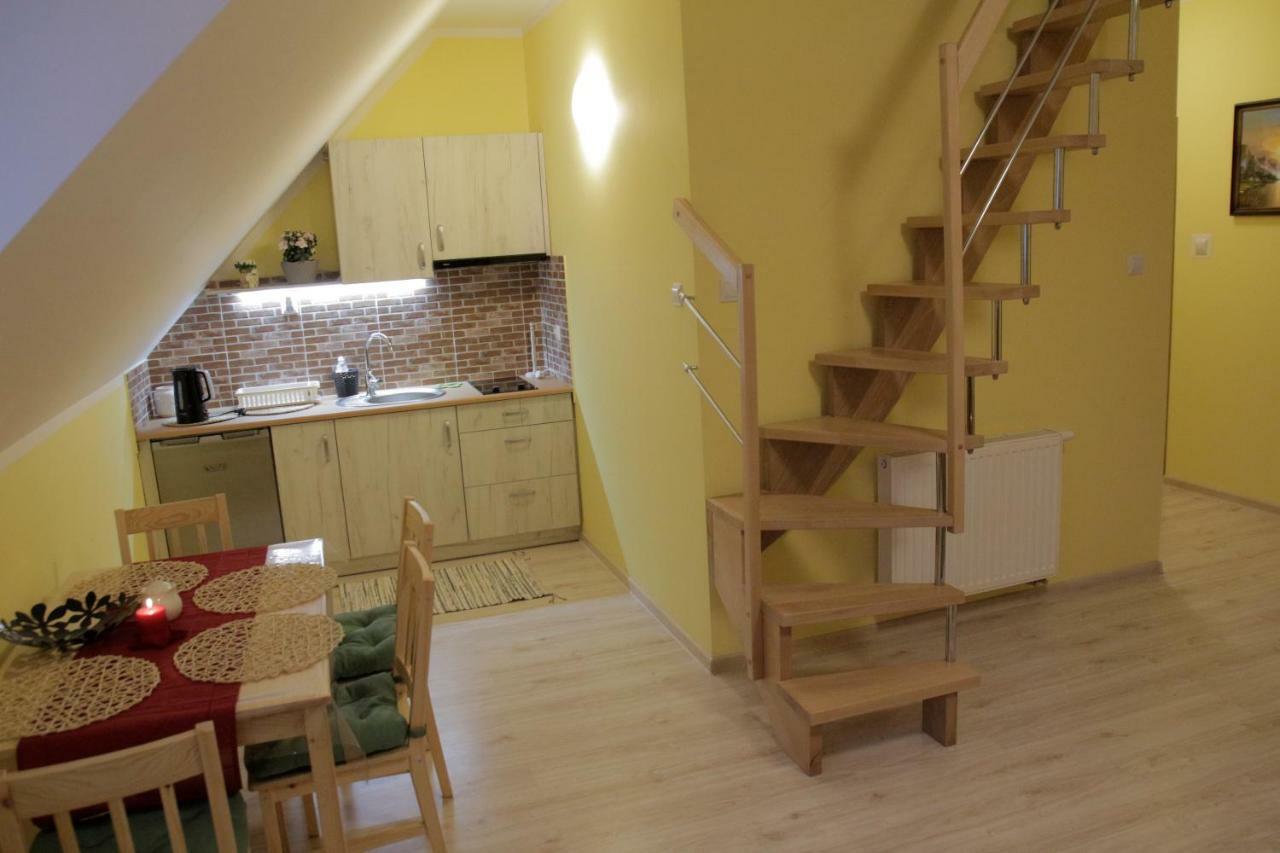 Apartamenty Nad Gorska Rzeka สโตรเนีย ชล็องสเกีย ภายนอก รูปภาพ